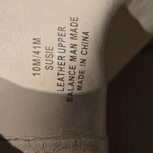 Karl Lagerfeld 'Susie' Smooth Leather Bootie Sz 10 - Picture 4 of 12